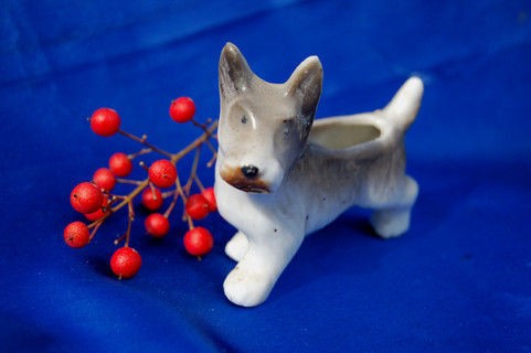   small Norwich Cairn Scotty Scottish terrier dog match holder porcelain