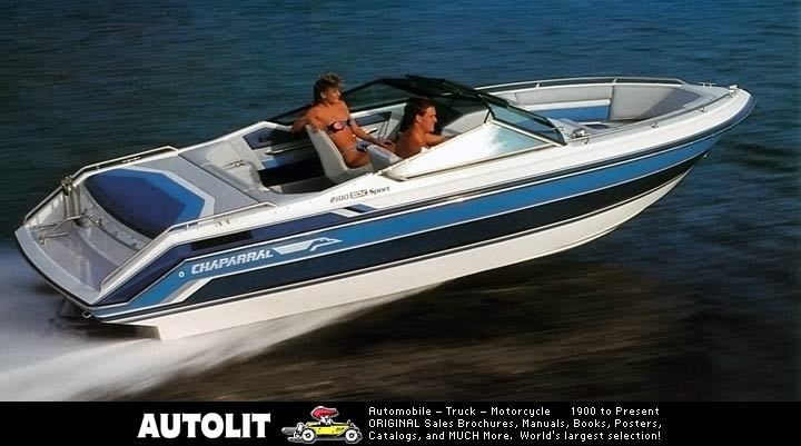 chaparral boat in Powerboats & Motorboats