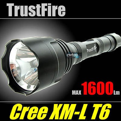 1600 lumens flashlight in Flashlights