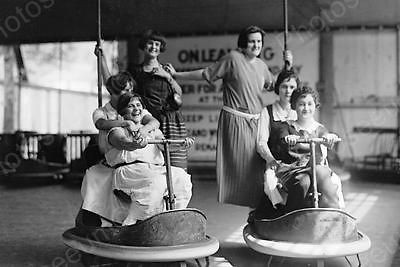 bumper car in Amusement Parks