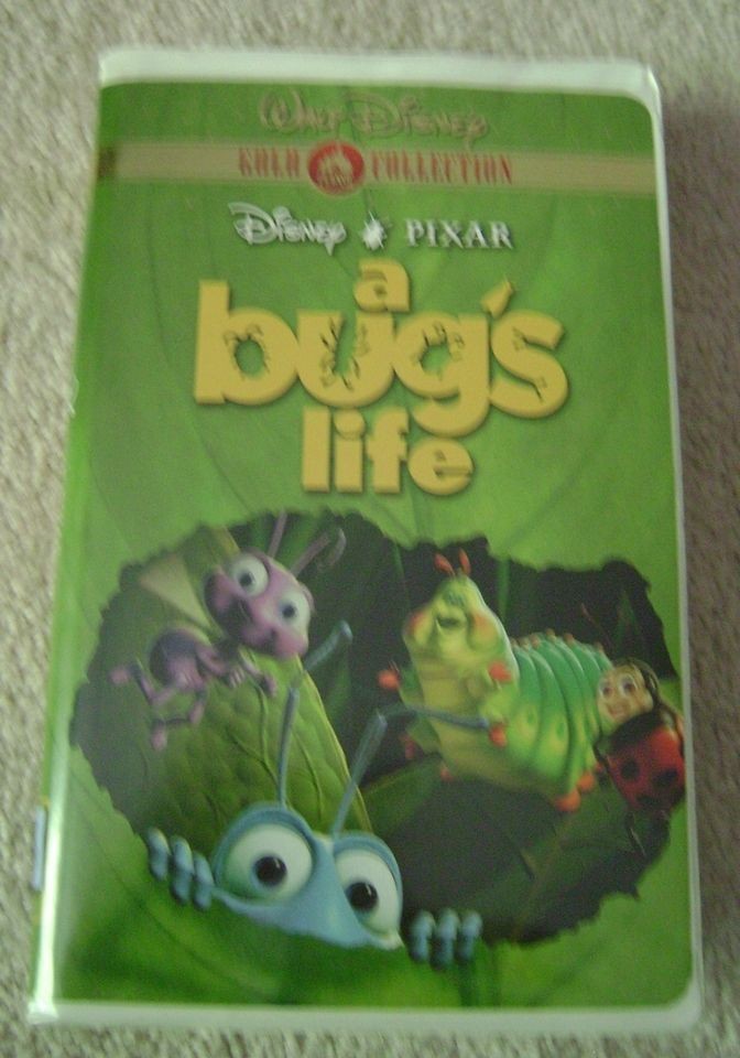 Disney Pixar A Bugs Life Group Cover VHS Movie
