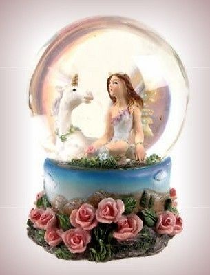 LILAC FLOWER FAIRY and UNICORN IN WATER BALL / SNOWGLOBE FY116