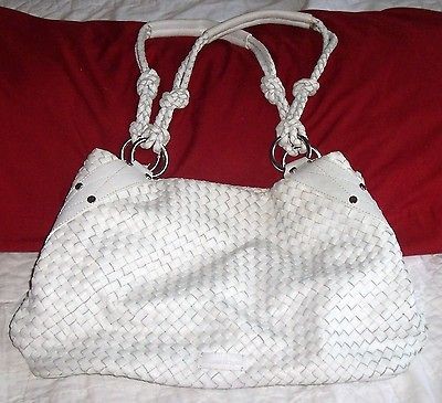 ADRIENNE VITTADINI White leather hobo Hand bag Excellent condition