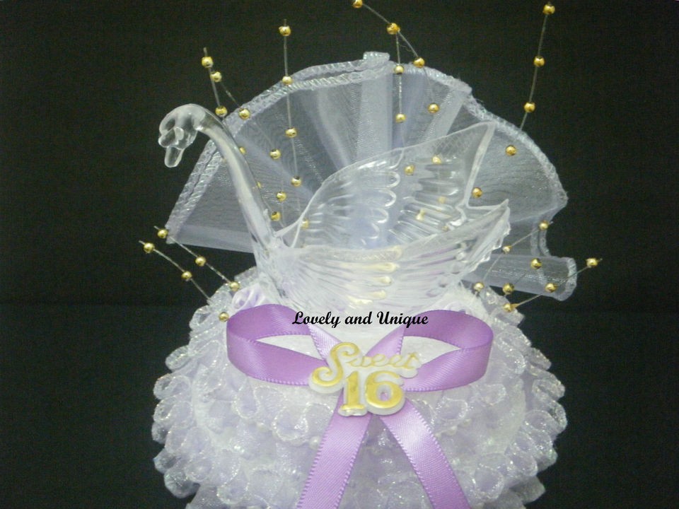 Cinderellas Slipper Cake Topper (Sweet 15/Sweet 16)