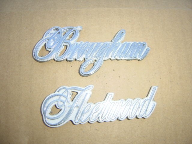 86 84 85 Cadillac Fleetwood Brougham delegance EMBLEMS 83 1/4 panel 