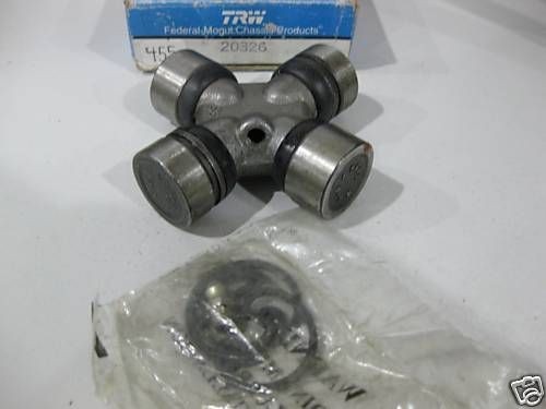   Joint TRW 20326 Chevrolet 4WD Front Driveshaft GMC S10 S15 Truck