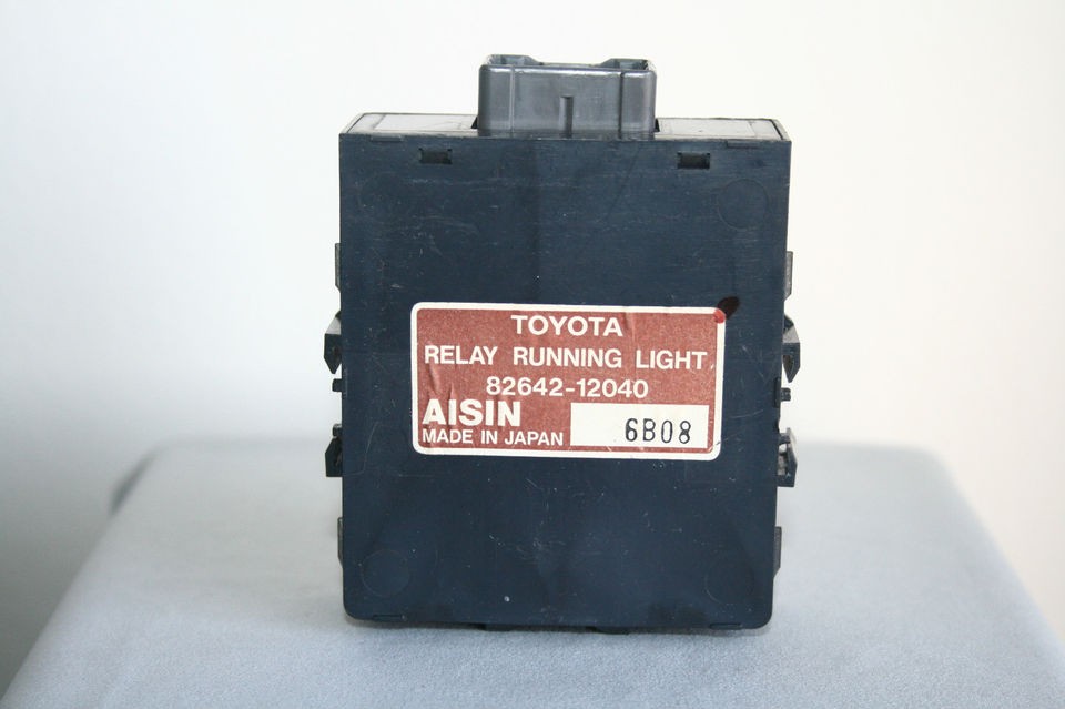 AISIN Toyota Geo Prizm RELAY 82642 12040 DRL daytime running light 