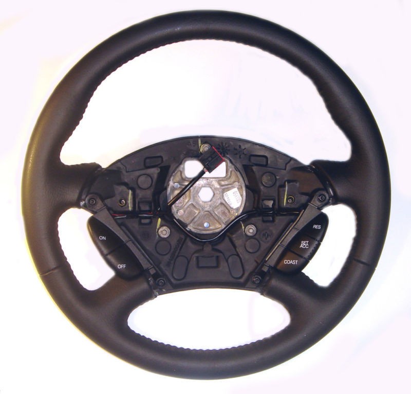Ford Focus Steering Wheel 2002 2004 with Cruise Switches   Black or 