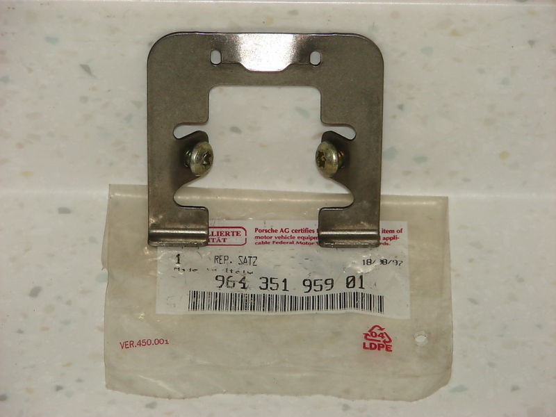 NEW GENUINE PORSCHE 944 964 968 993 CALIPER RETAINER