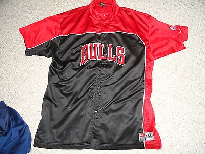 CHICAGO BULLS NIKE WARM UP JACKET SIZE 3XL BUTTON UP