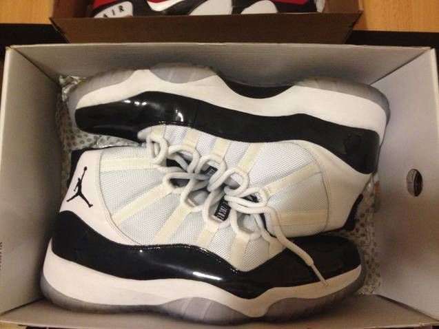 Air Jordan 11 Concord size 12