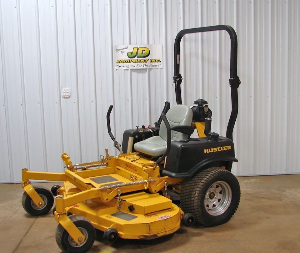 2009 HUSTLER Z COMMERCIAL ZERO TURN MOWER, 60 XR7 DECK