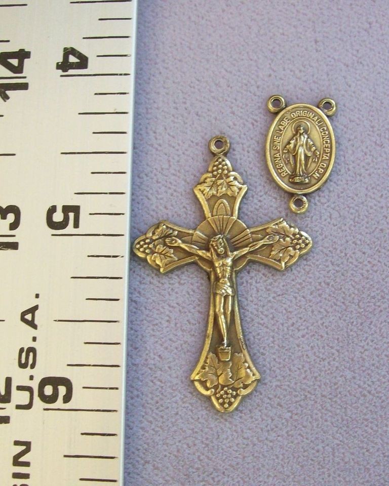 Rosary CENTER & CRUCIFIX Rosary Set Italy BRONZE Grape