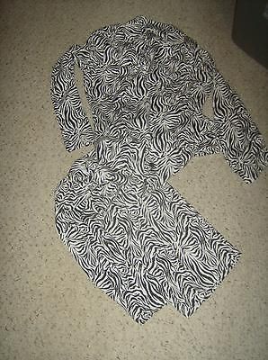 Cabernet White & Black Animal Print Lounge Classic Pajamas NWT L