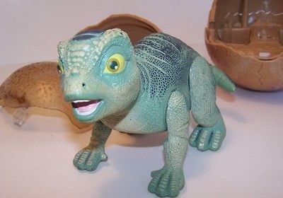   Dino Alive Hatching Aladar 2000 Dinosaur Walking Talking Roaring Toy