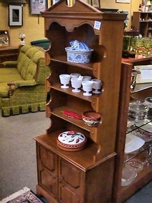 Vintage Maple Hutch Cupboard Dayton Cincinnati Ohio 1960s