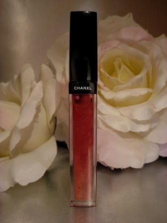   SHIMMER ~ CHANEL AQUALUMIERE GLOSS DISCONTINUED UNTOUCHED NO BOX