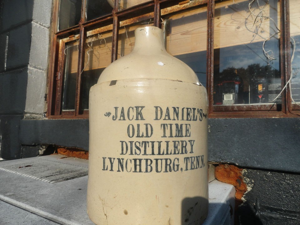 AWESOME JACK DANIELS OLD TIME DISTILLERY CROCK ADVERTISING JUG