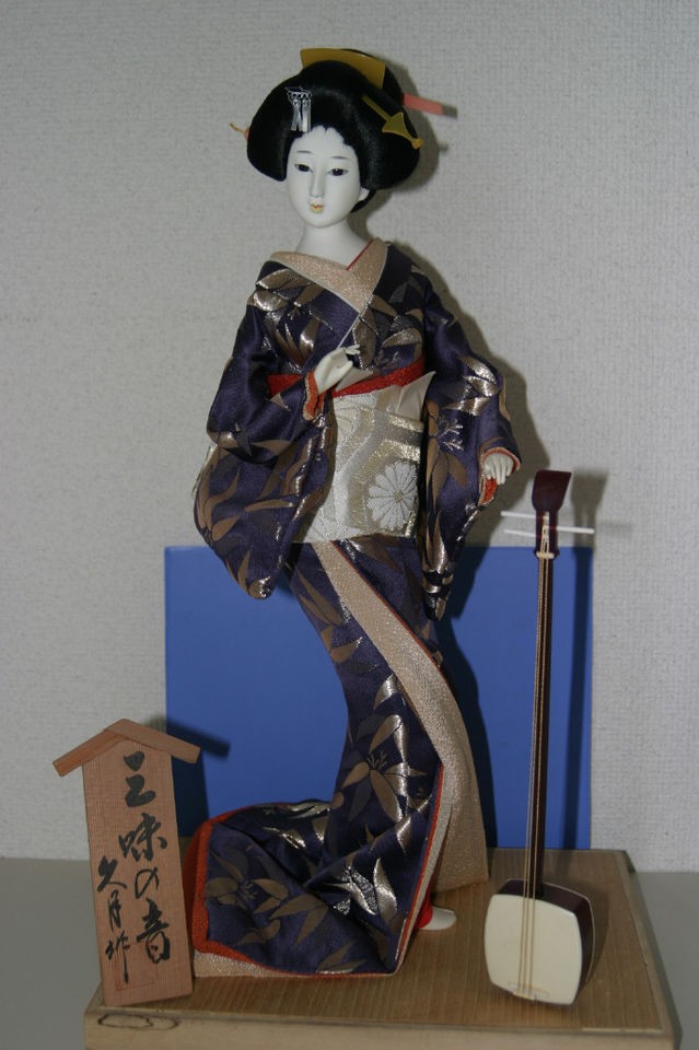 JAPANESE DOLL 28 Syamisen lady Kyugetsu JAPAN