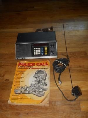 VINTAGE BEARCAT BC 210 RADIO SCANNER WITH GUIDE