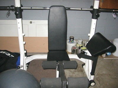   Model 1950 Professional Weight Bench with 210# Weights WOW