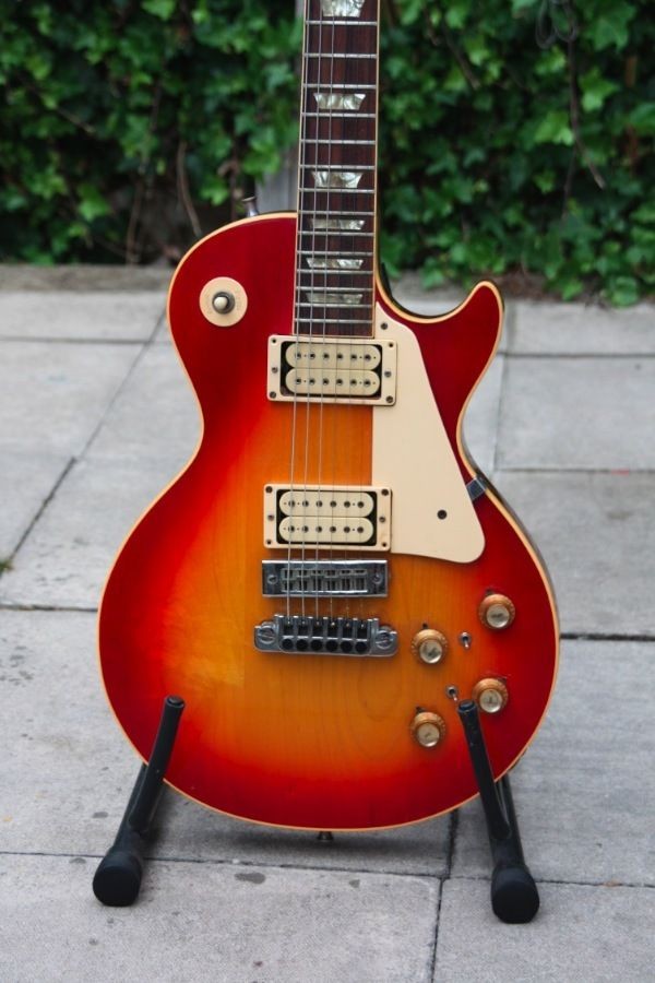 1974 Gibson Les Paul Deluxe