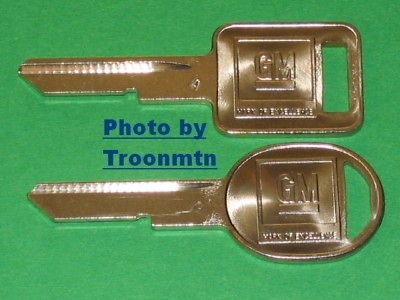 GM 1971 Pontiac G37 an Grand Am Key Blanks ,,,,az