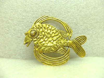 VINTAGE ALVA STUDIOS BIG LIP KISS GOLD FISH BROOCH PIN MODERNIST POP 