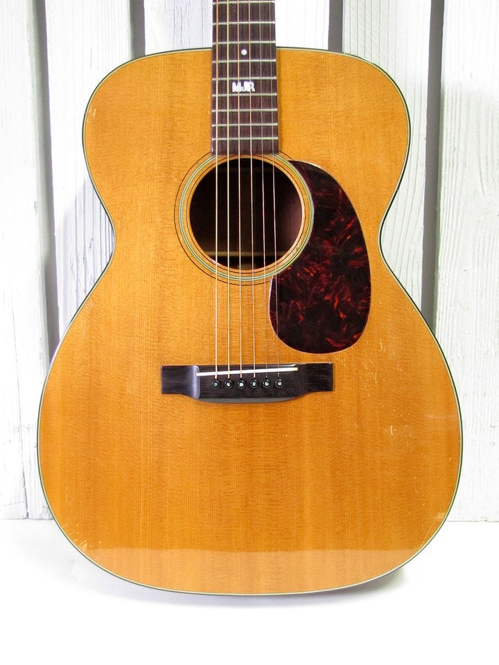 VINTAGE 1960 MARTIN OOO 18 000 18 OOO 000 18 ACOUSTIC GUITAR