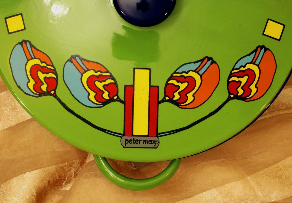 Vintage PETER MAX Large Enamelware Avocado Cooking Pot Very Clean