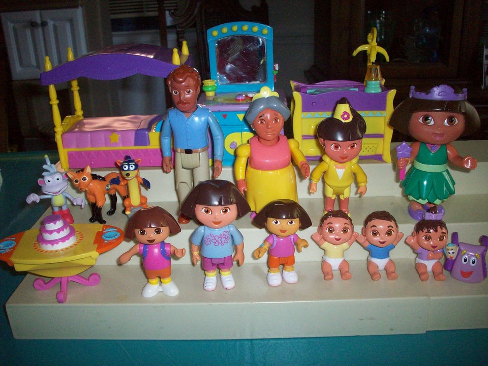 Dora The Explorer Family Dollhouse People, Animals & Furniture Lot