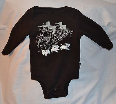 Disney 101 Dalmations long sleeve Onesie/creeper 6 9 mos. EUC