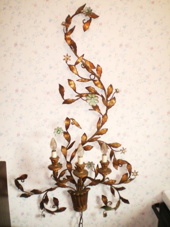 ANTIQUE 3 LIGHT WALL MOUNT ELECTRIC CHANDELIER FLOWERS