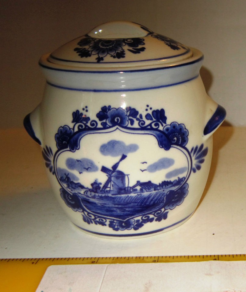 Delft Blue; Holland; Bowl w/ lid; Marnes Mustard, Groningen; Elesva 