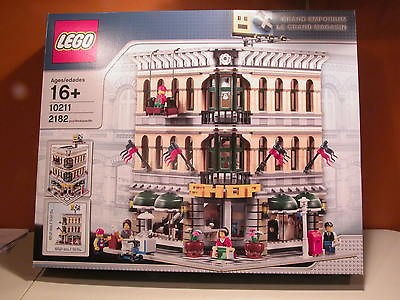   10211 Grand Emporium NEW SEALED FAST   Modular Building