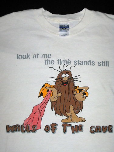 CAPTAIN CAVEMAN     RE​TRO CARTOON T SHIRT     ME​DIUM