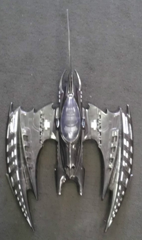 LOOSE BATMAN FOREVER MOVIE BATWING PLANE 1995 DC COMICS KENNER VEHICLE 