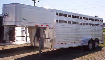 2013 CHEROKEE 20 HORSE STOCK TRAILER