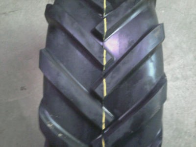 john deere lawn mower tires in Parts & Accessories