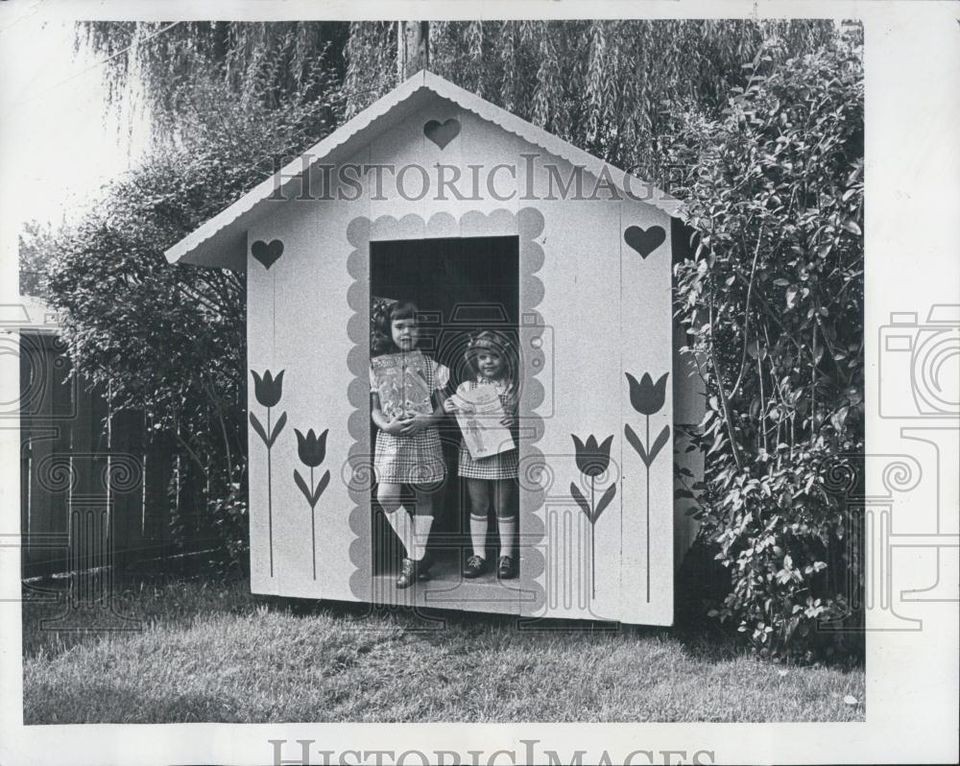   Photo Mr & Mrs Domijanic Built Playhouse for Kids Christine & Pattie