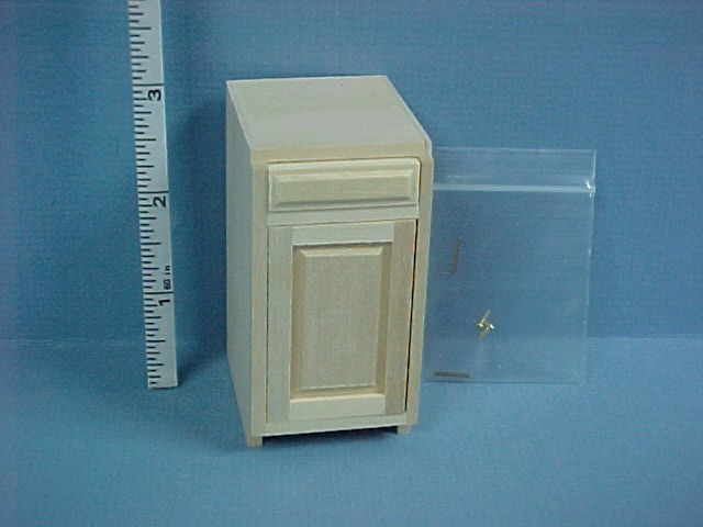 Kitchen 1 1/2 Base Cabinet   Unfinished   #14401 Dollhouse Miniature