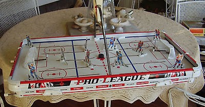   Pat 1963 MunroTable Top Hockey Game w Box NHL NR Montreal Toronto