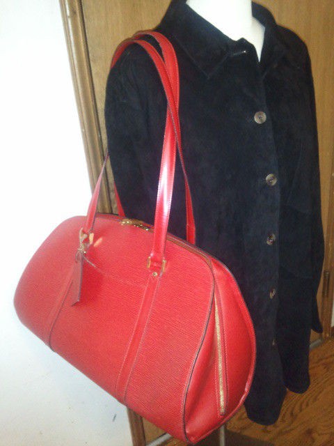 Louis Vuitton RARE Solferino Red Rouge Epi Leather HUGE 18x12x8 Carry 