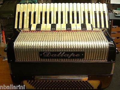 DALLAPE TONE CHAMBER ACCORDION LMMH 4/5 41/120 12 CHIN + 2 SWITHES