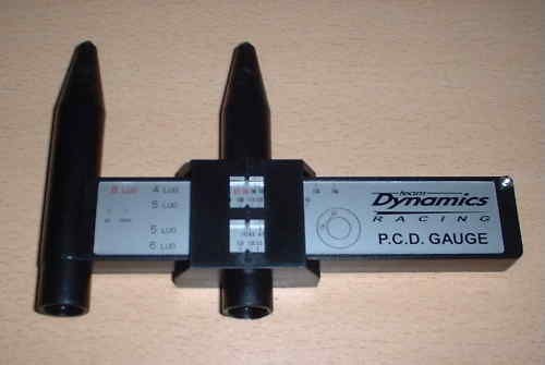 PCD Gauge   alloy / steel wheels   measures hole spaces