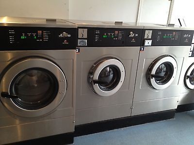 IPSO 30lb commercial industrial washing machine laundry launderette 