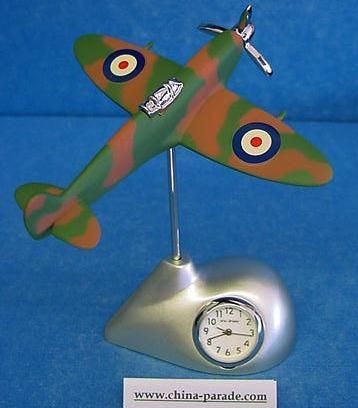   MINIATURE RAF SPITFIRE FIGHTER PLANE MILITARY AIRCRAFT CLOCK 9671