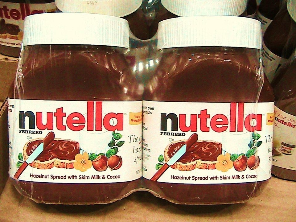 LARGE FERRERO NUTELLA CHOCOLATE HAZELNUT SPREAD 26.5 OZ HUGE JAR SKIM 