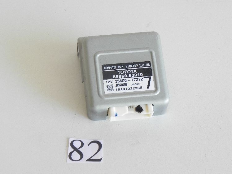   IS300 89960 53010 COMPUTER HEADLAMP LEVELING SWITCH RELAY BOX FACTORY