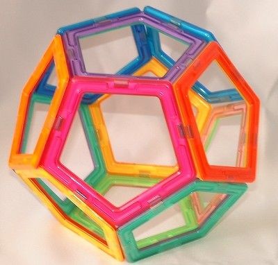 12 MAGFORMERS   SET OF TWELVE PENTAGONS MULTIPLE COLORS, BEAUTIFUL 